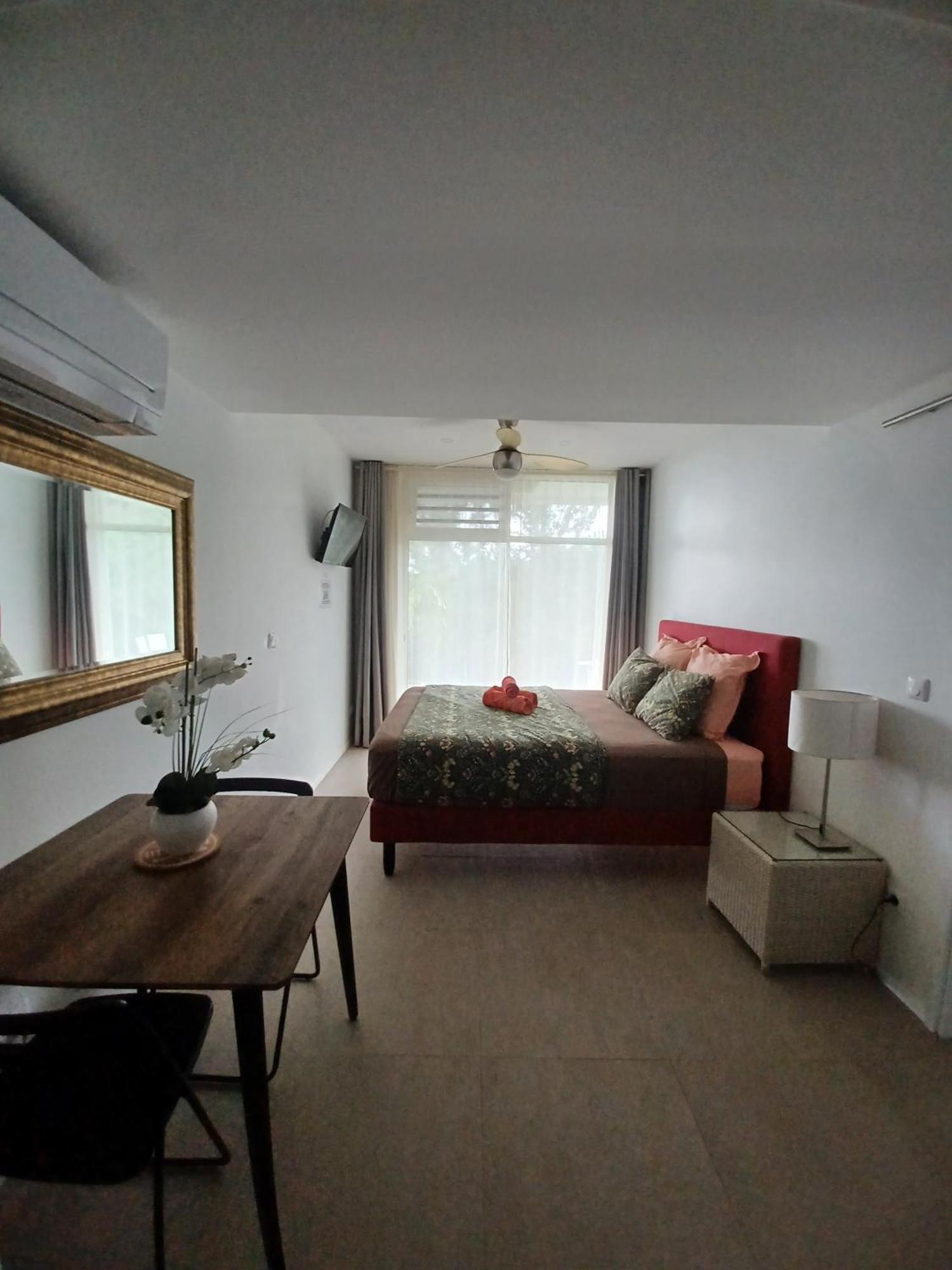 Logement Cosy Avec Piscine Et Vue Tahiti Punaauia Eksteriør bilde
